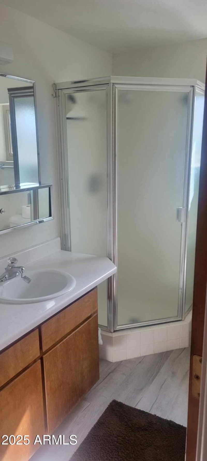 Resized_20251117_123216