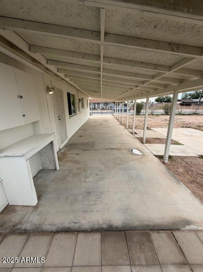 1090 Orlando - Exterior 1