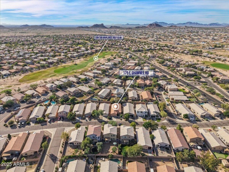 01-Aerial front of home