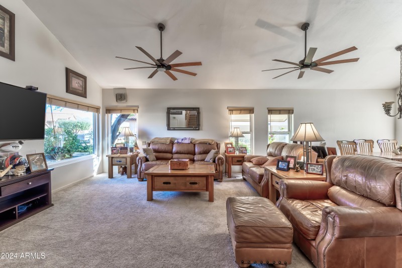 Voltaire Dr Interior - 06