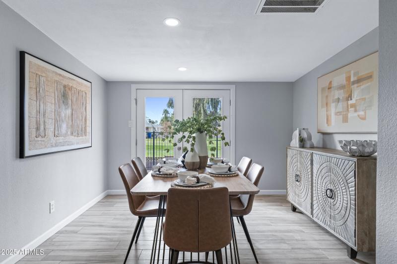 608 S Revolta Cir-16