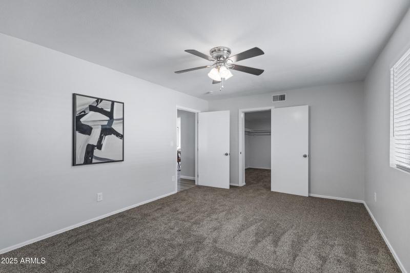 608 S Revolta Cir-22