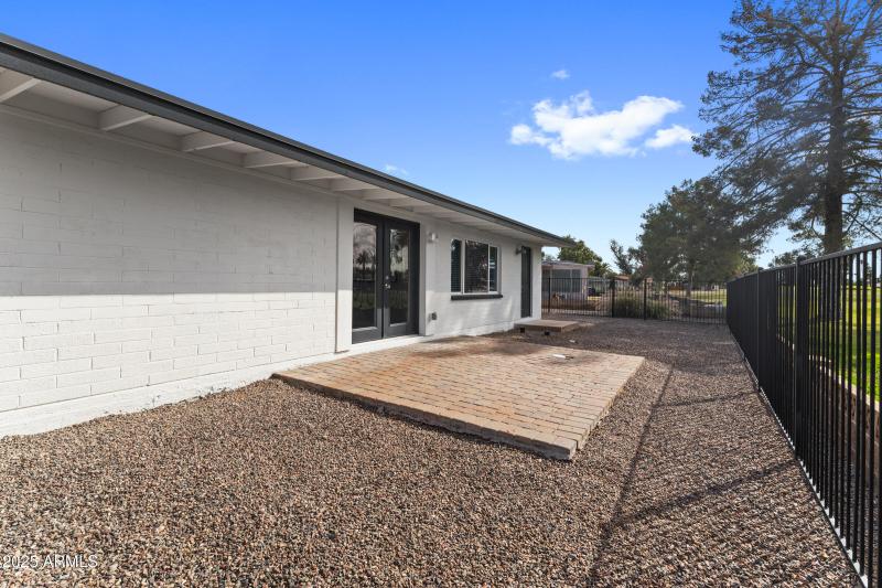 608 S Revolta Cir-39