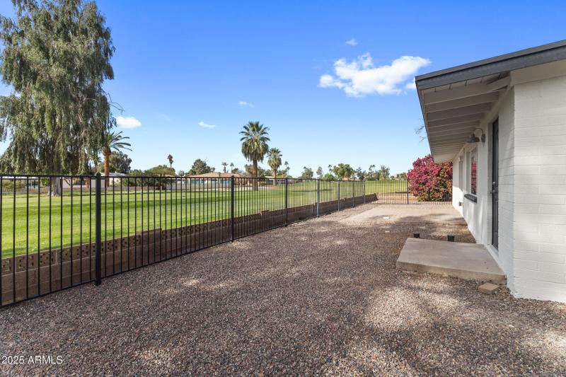 608 S Revolta Cir-41