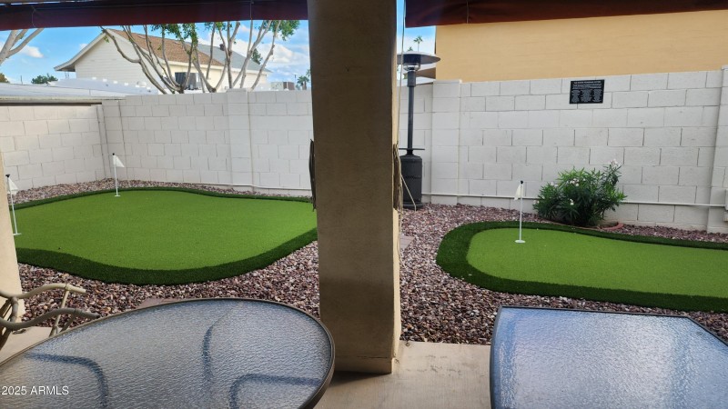 Monterey 6 Rec Center putting green