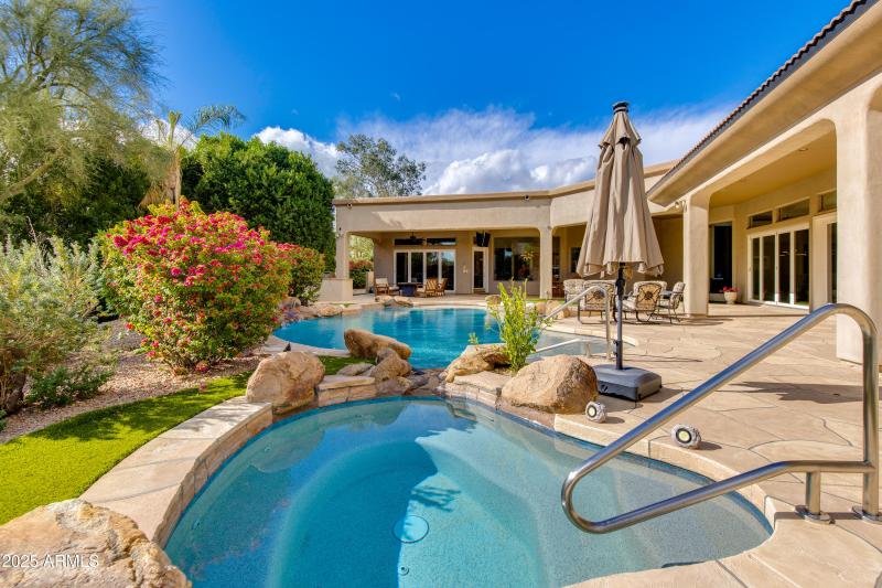 64-Camino Sin Nombre