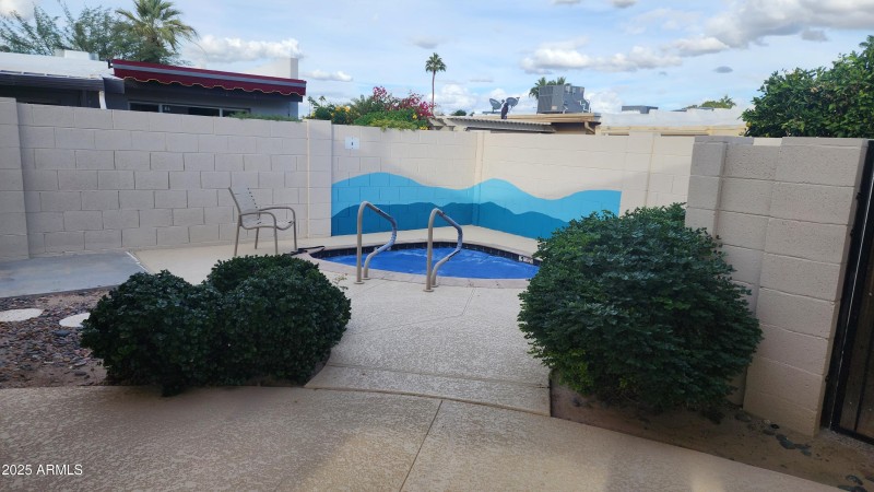 Monterey 6 Community Pool area