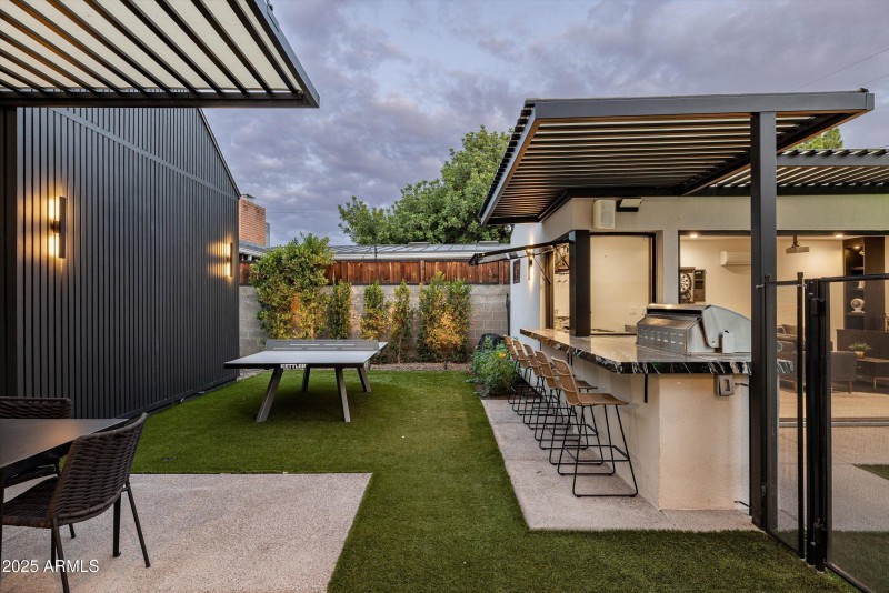 Outdoor Entertaining Area at Dusk