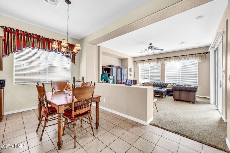 2251 W Clearview Trl-10