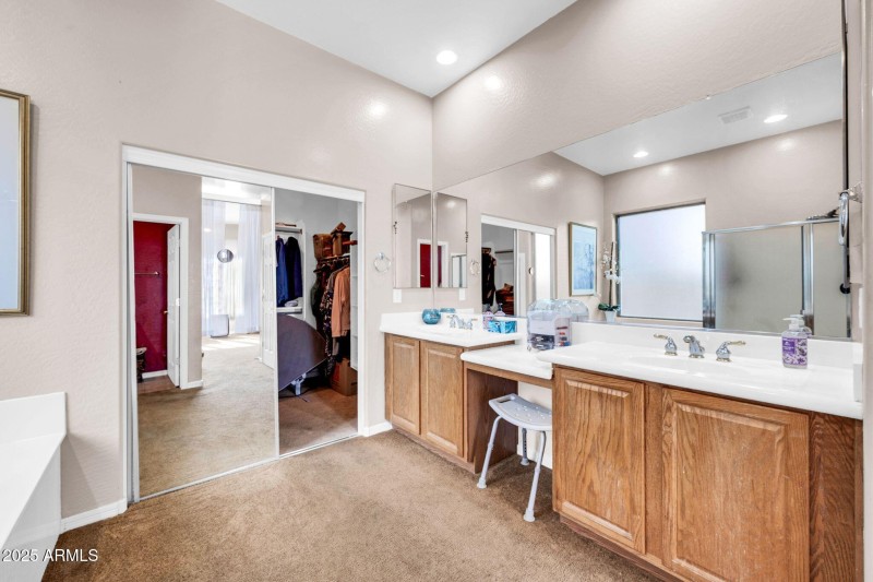 2251 W Clearview Trl-20