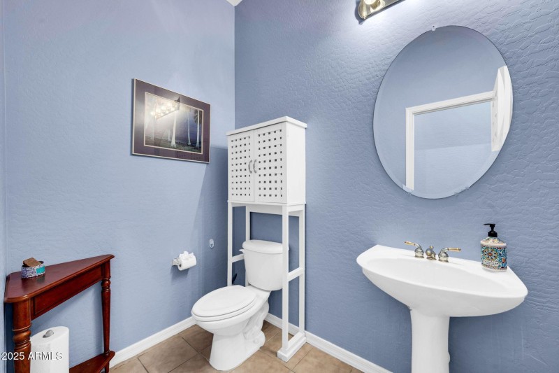 2251 W Clearview Trl-32