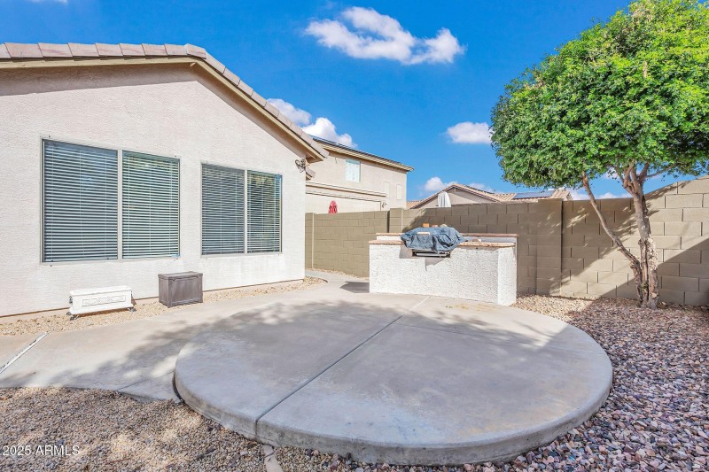 2251 W Clearview Trl-36