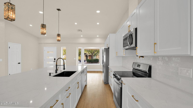 9-web-or-mls-P1299483