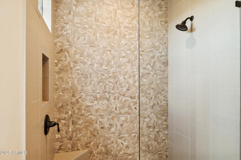 Artistic shower tile