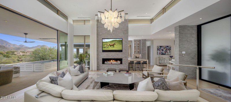 Light filled Great Room