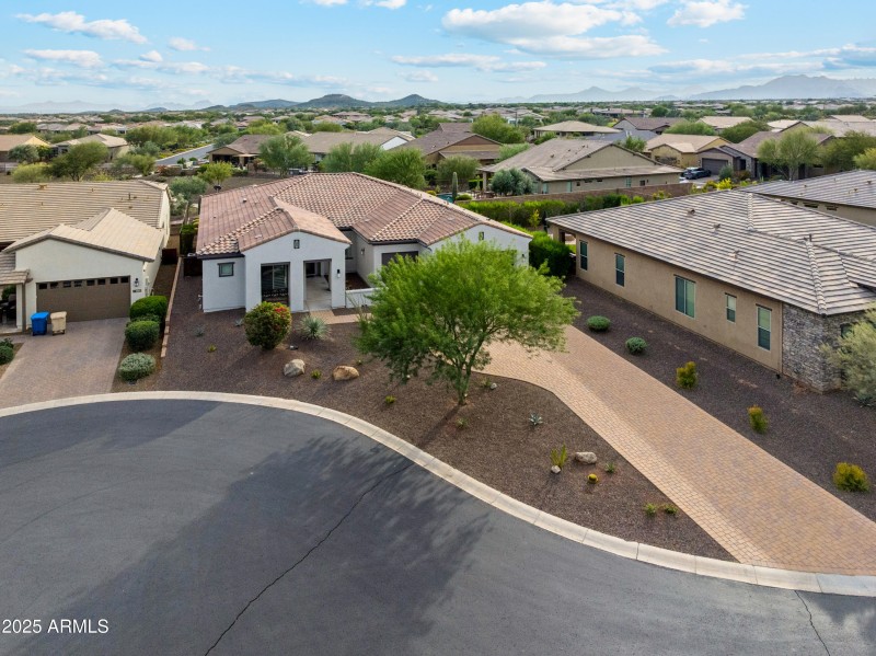 49-DJI_20251112141933_0033_D