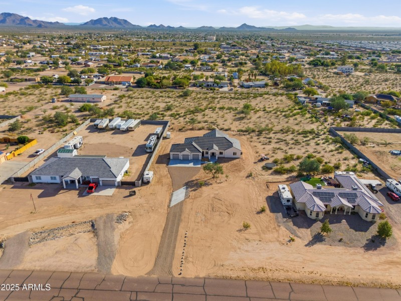 10039 N Burris Rd-15