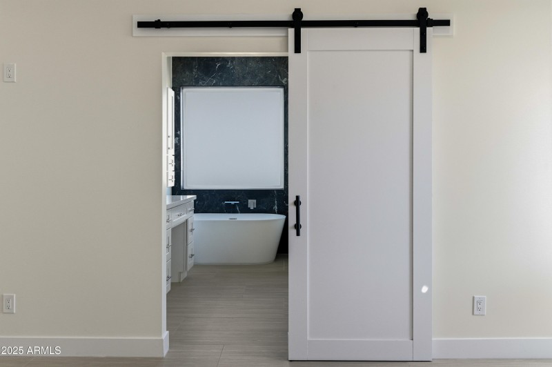 10039 N Burris Rd-109