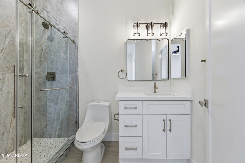 10039 N Burris Rd-132