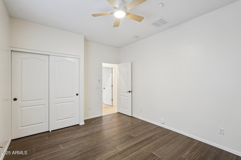 23-web-or-mls-W Rosewood Ln-S1811-021