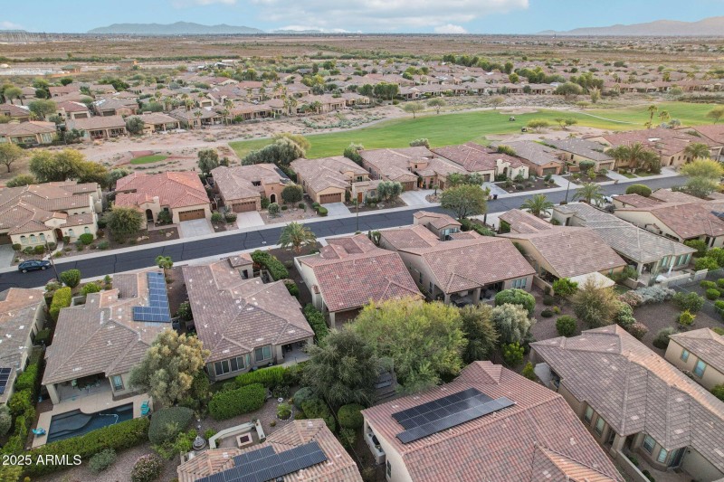 51-web-or-mls-W Rosewood Ln-S1811-049