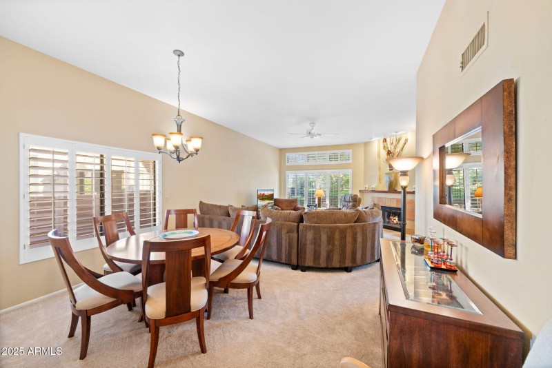 7-web-or-mls-11837-n-40th-pl