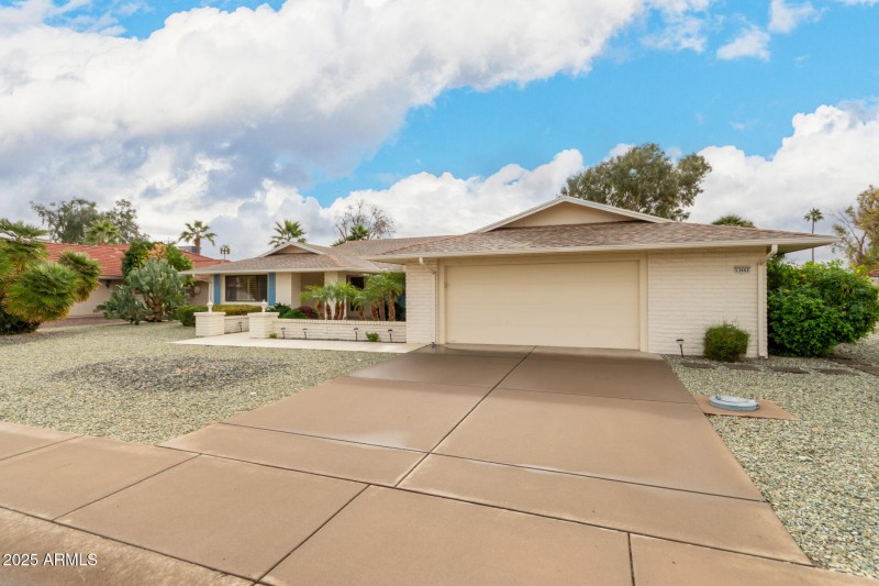 05 - Gable Hill 13443