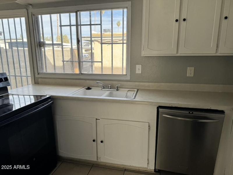 3B8287F3-A4C0-454D-8AA8-3E8BBDCDB47B_1_1