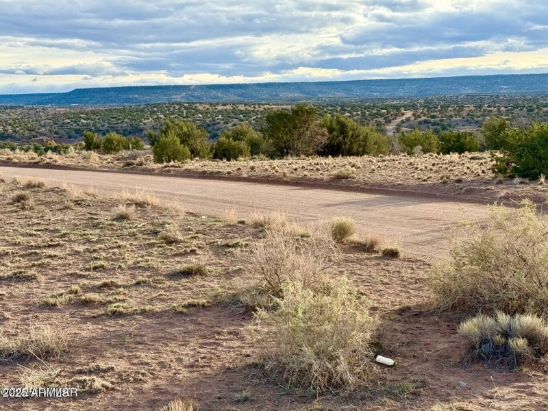 20251118075723892353000000-o