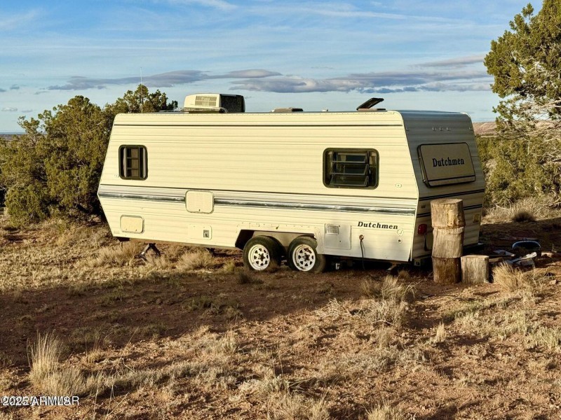 20251118080555127350000000-o