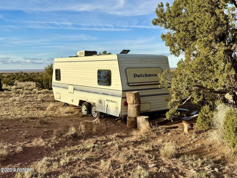 20251118080424127493000000-o