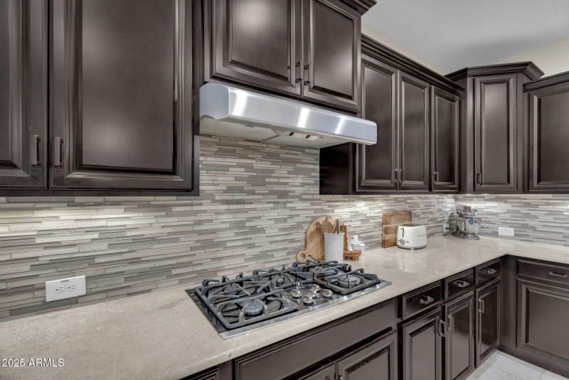 15-web-or-mls-Eliana-12