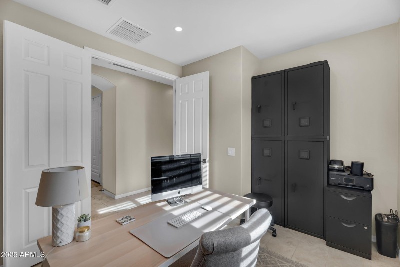 21-web-or-mls-Eliana-28