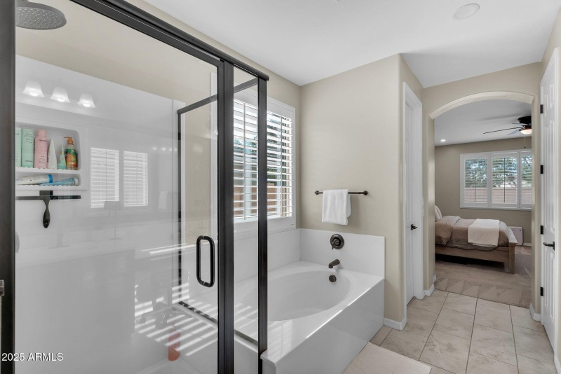 30-web-or-mls-Eliana-24