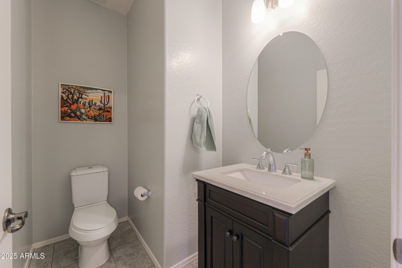 POWDER ROOM FOR GUESTS