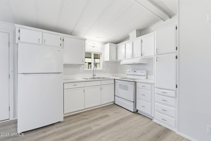 10-web-or-mls-389A0177 Ruben Ortiz