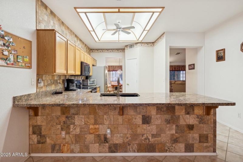 12-web-or-mls-19839-n-109th-ave