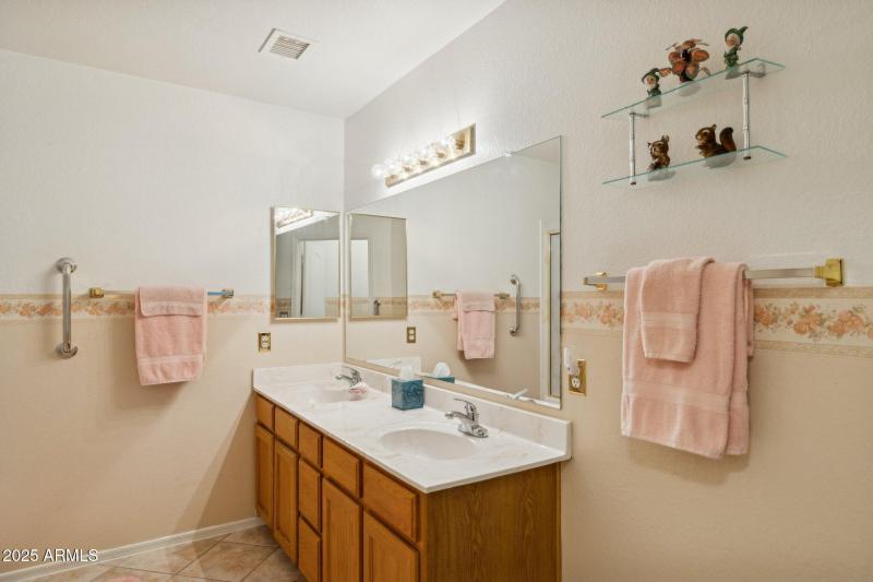 18-web-or-mls-19839-n-109th-ave