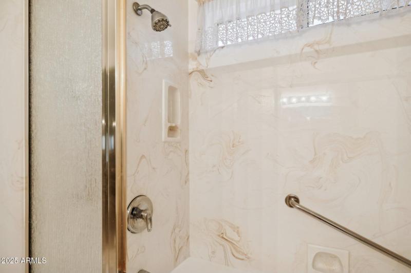 20-web-or-mls-19839-n-109th-ave