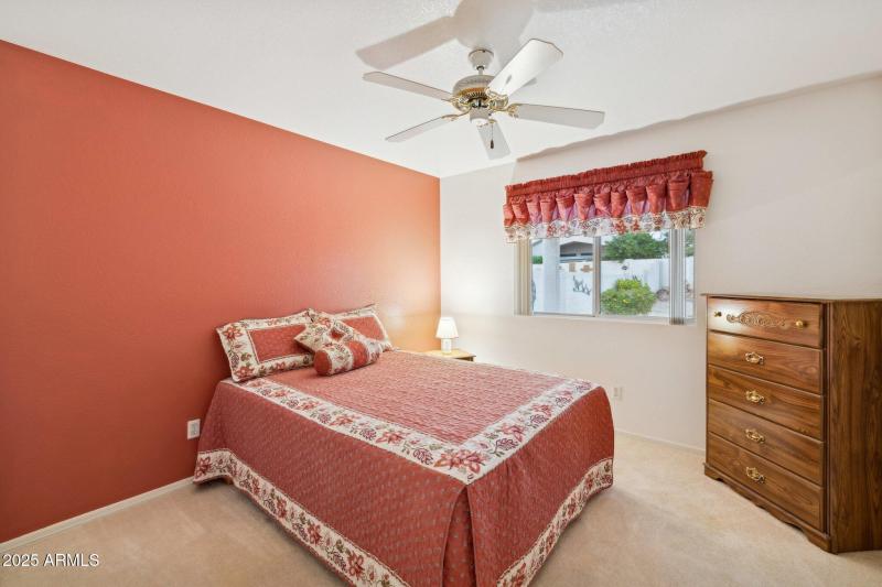 24-web-or-mls-19839-n-109th-ave