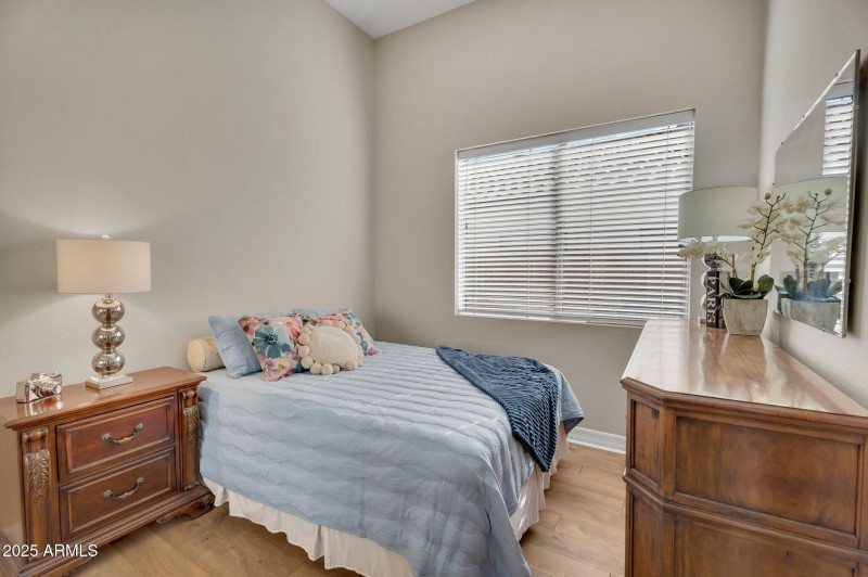 30-web-or-mls-3661 N Katmai - 29