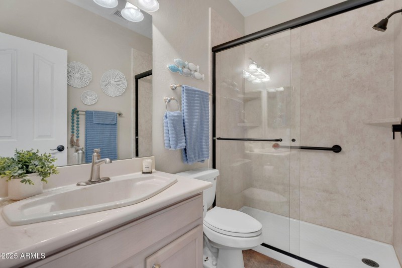 32-web-or-mls-3661 N Katmai - 31