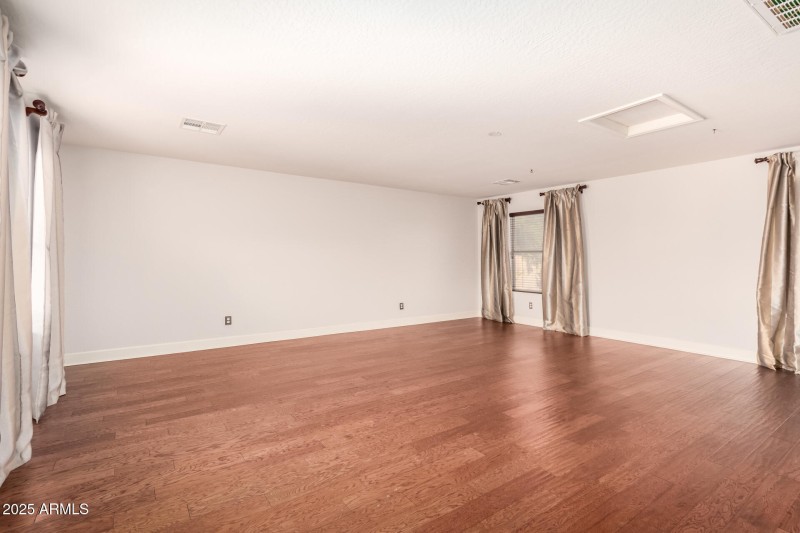 Upstairs Bonus Room/4th Bedroom