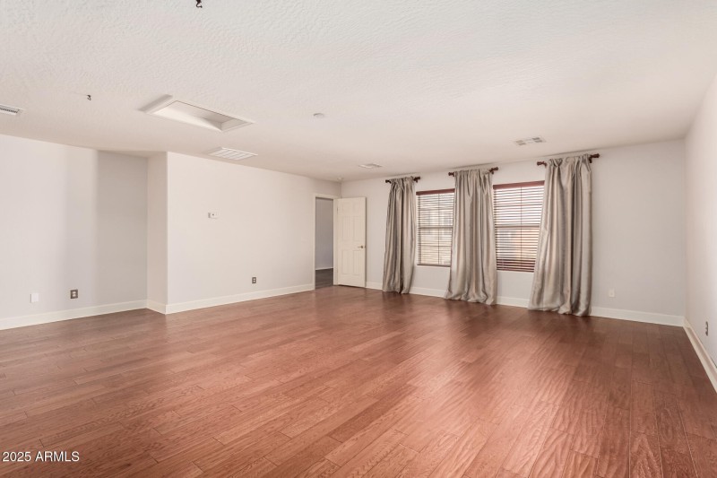Upstairs Bonus Room/4th Bedroom