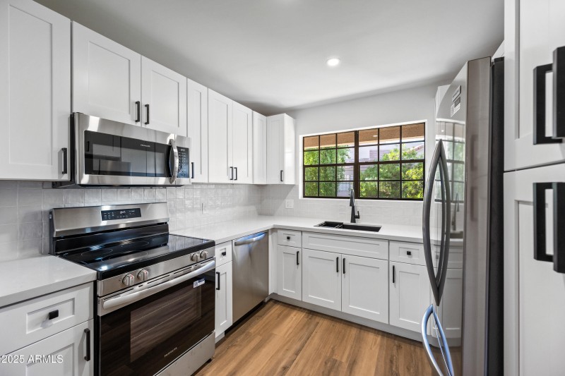 7) 64959-690a3fda52e8a