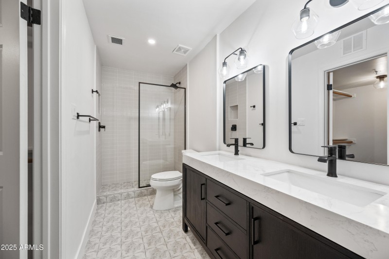 15) 64959-690a3e301c497