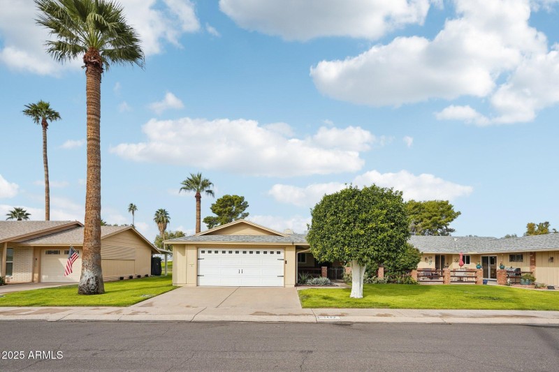 5-web-or-mls-N 109th Dr-S1611-005