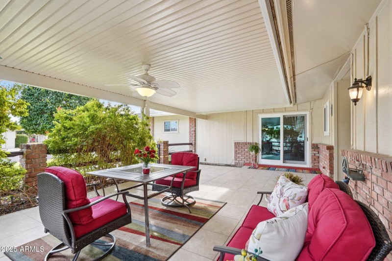 9-web-or-mls-N 109th Dr-S1611-009