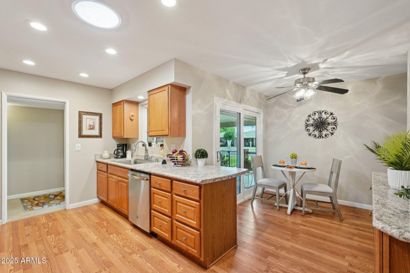 19-web-or-mls-N 109th Dr-S1611-019