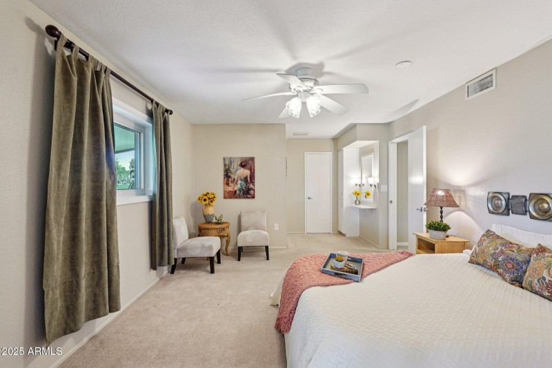 39-web-or-mls-N 109th Dr-S1611-039